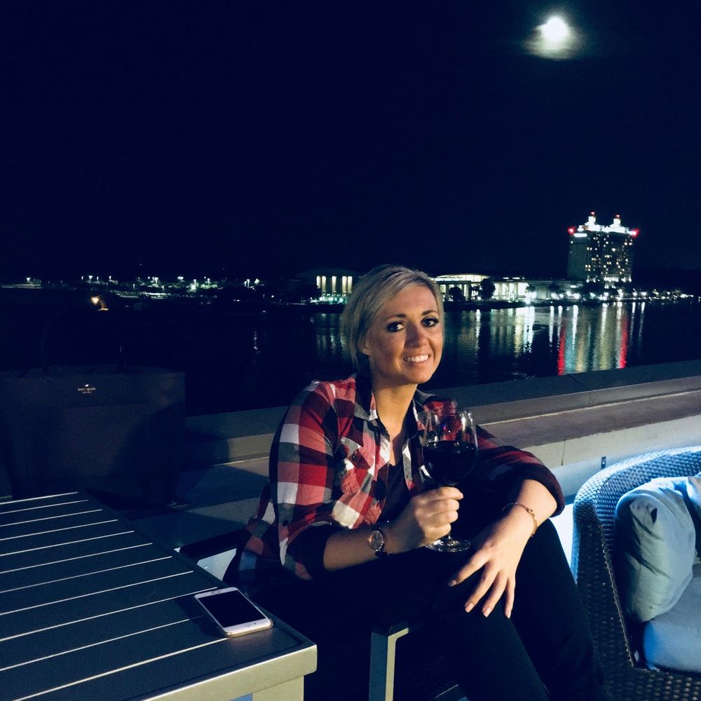 Meet your Posher, Natasha